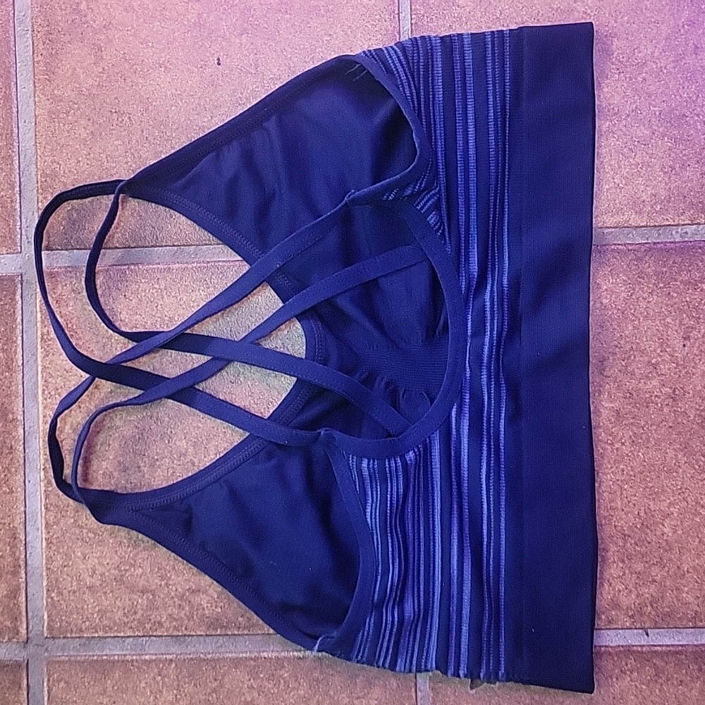 Bralette - Picture 2 of 3